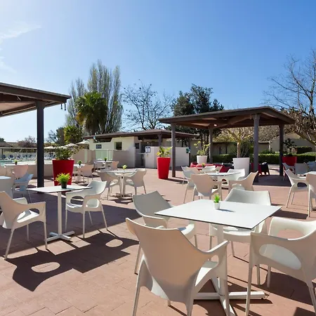 Отель Sowell Family Cap D'agde
